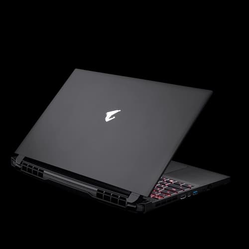 Notebook GIGABYTE AORUS 5 15.6" Intel Core i7-12700H 16GB DDR4-3200Mhz GeForce RTX 3070P 512GB SSD Windows 10 Home